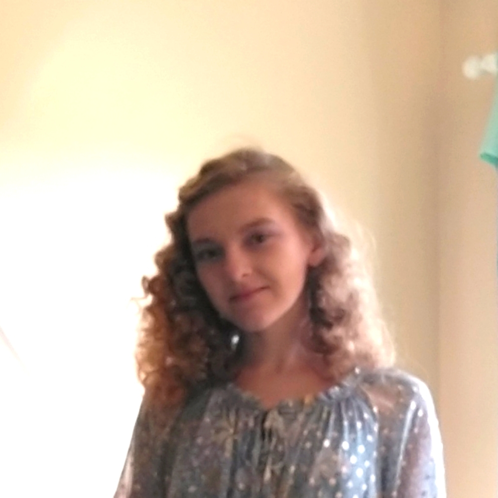 Meet your Posher, Helena